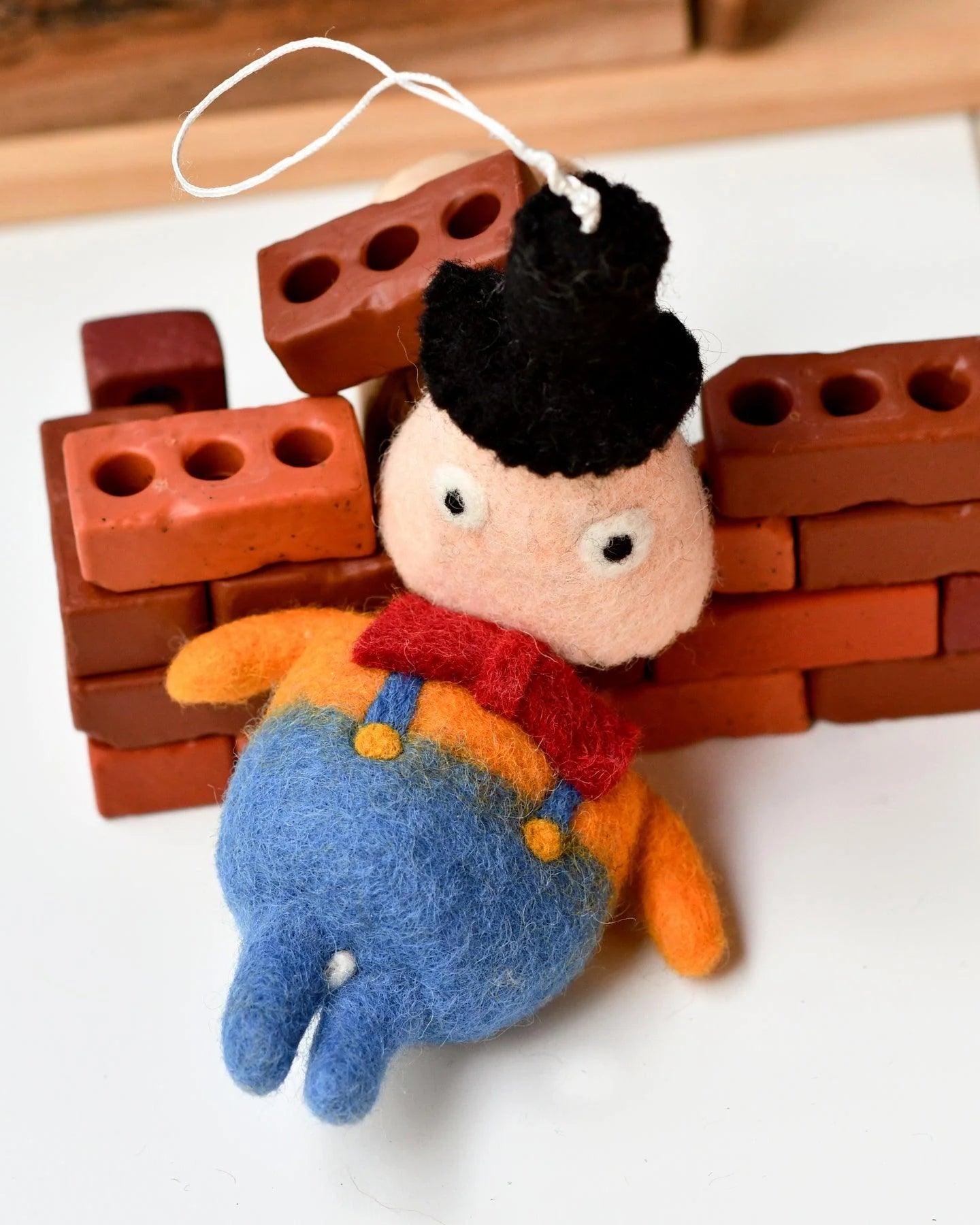 Jouet œuf Humpty Dumpty en feutre – Interactif, fait main et plein de caractère