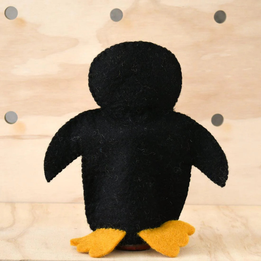 Marionnette pingouin en feutre faite à la main – Douce et sûre pour un jeu interactif