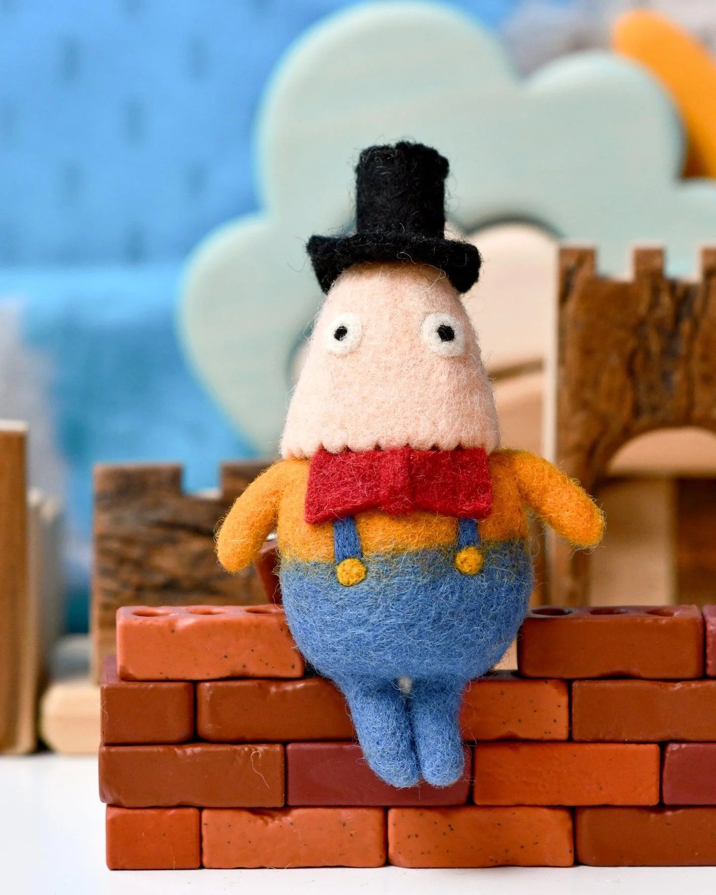 Jouet œuf Humpty Dumpty en feutre – Interactif, fait main et plein de caractère